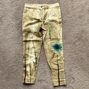Great looking for cruise or wear fall through summer. In excellent condition